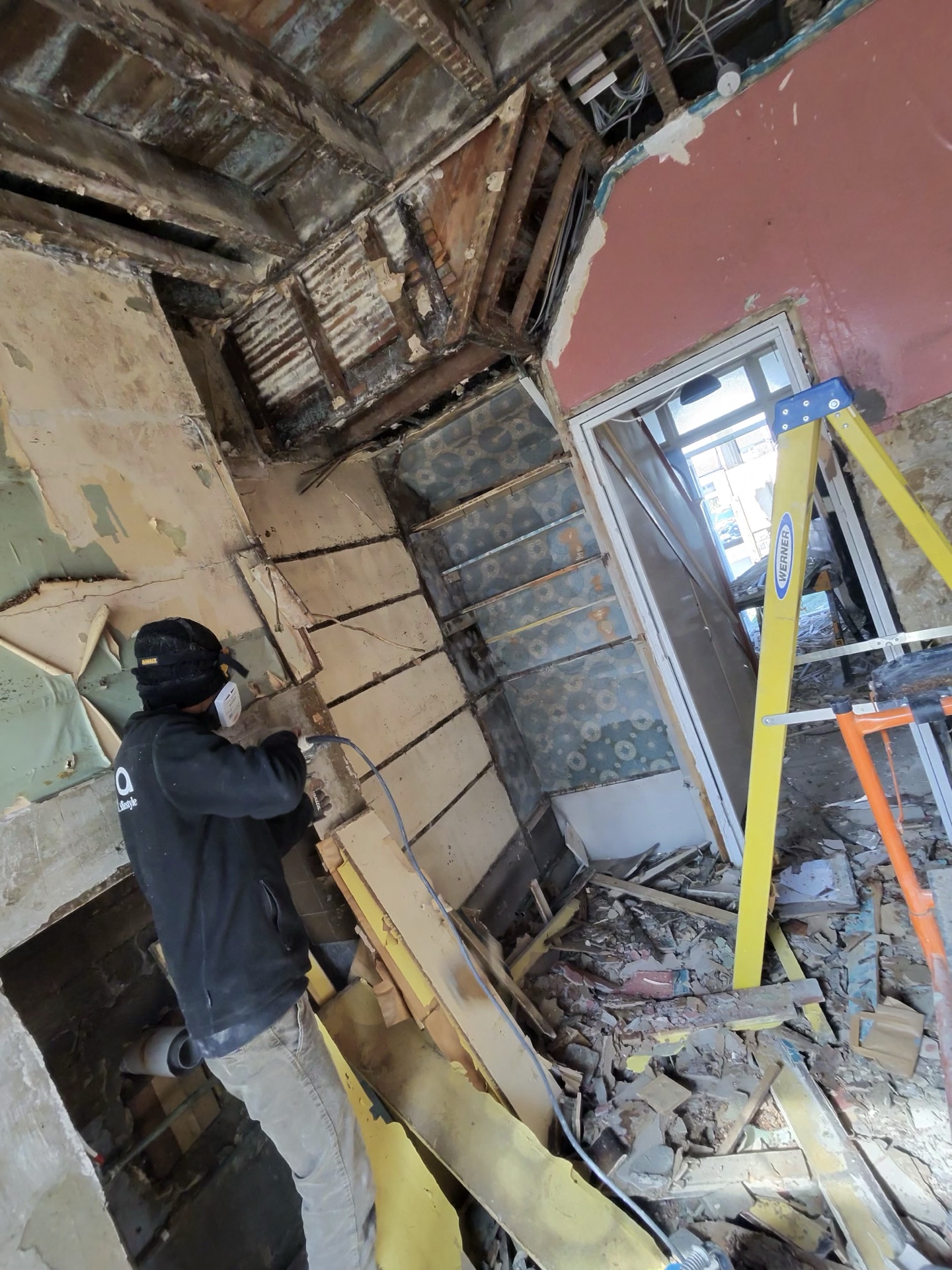 Full kitchen ceiling strip – lath and plaster removed