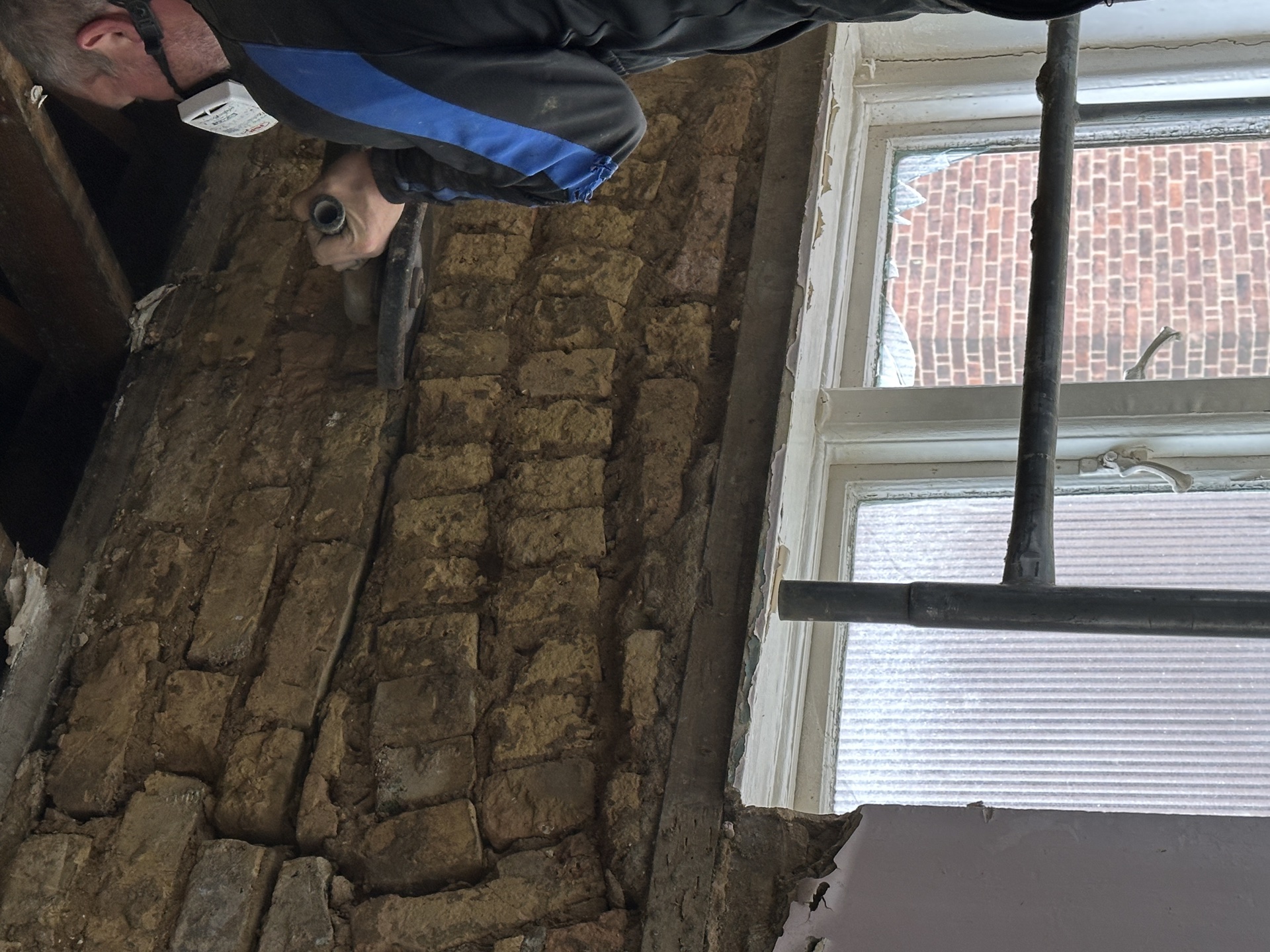 Bathroom arch removal and steel support